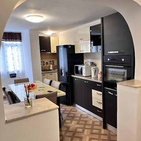 Apartament Maria 1 Băile Herculane Exteriör bild