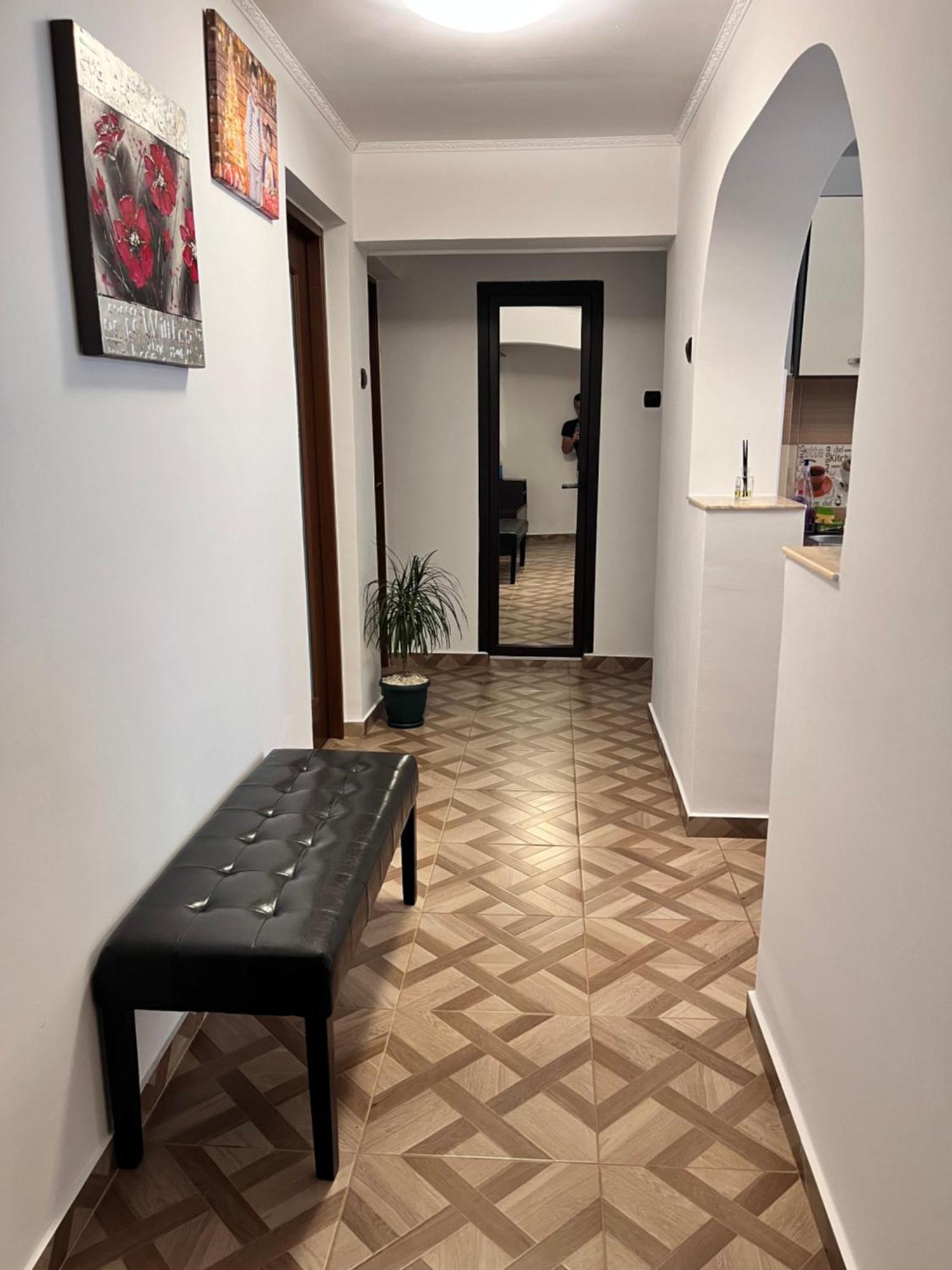 Apartament Maria 1 Băile Herculane Exteriör bild