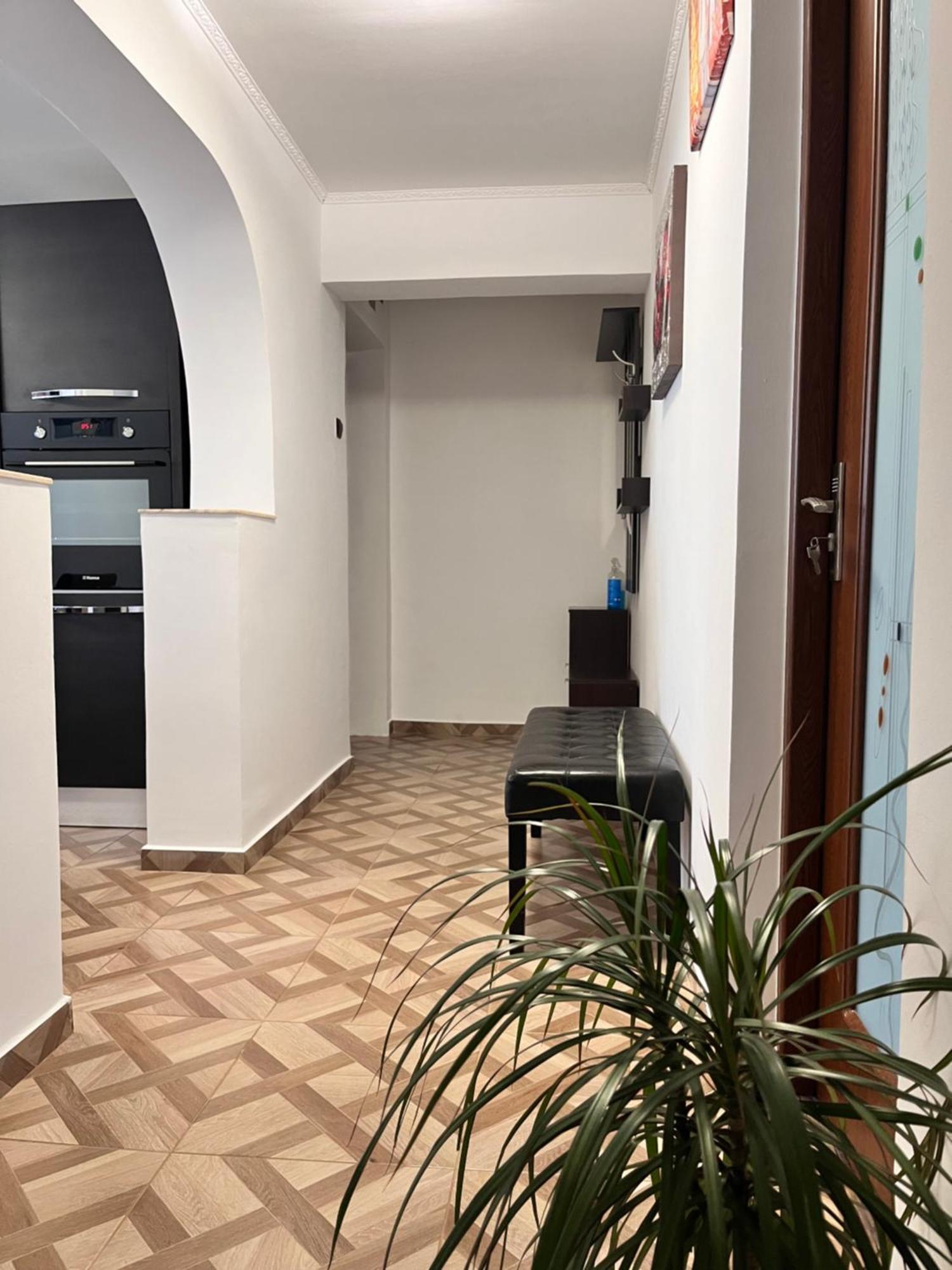 Apartament Maria 1 Băile Herculane Exteriör bild