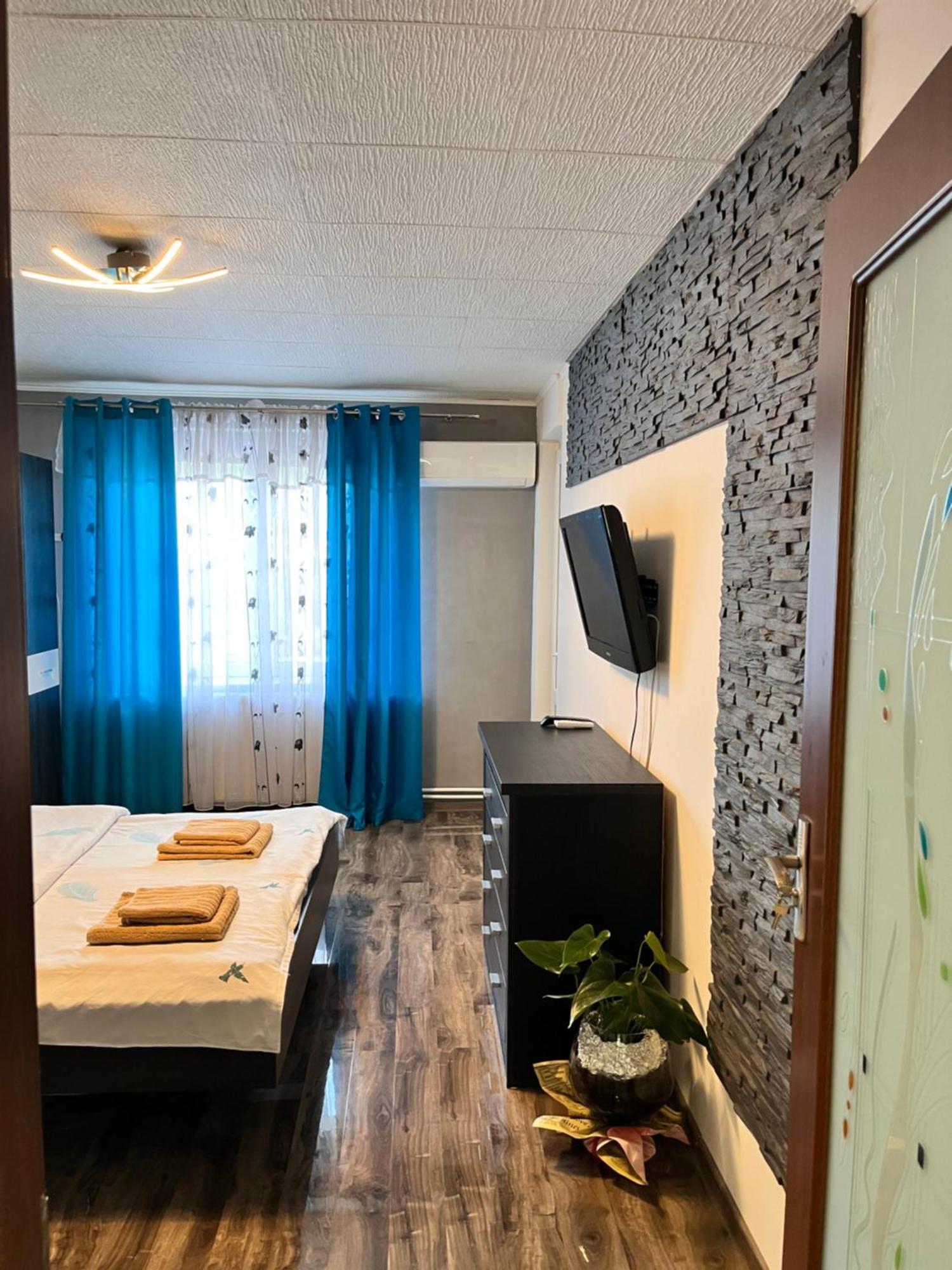 Apartament Maria 1 Băile Herculane Exteriör bild